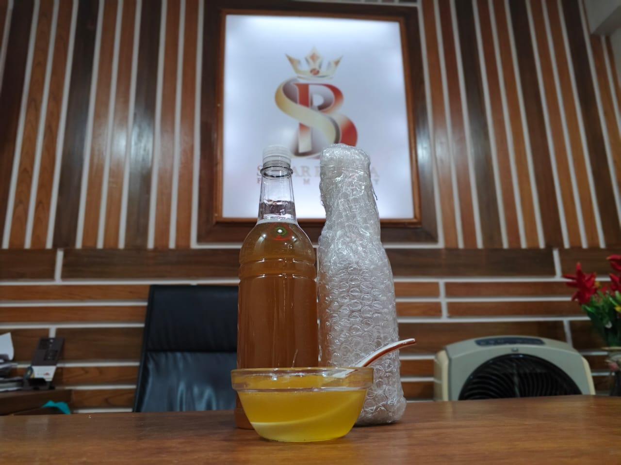 সুন্দরবন এর জীবন বাজির চাকের মধু